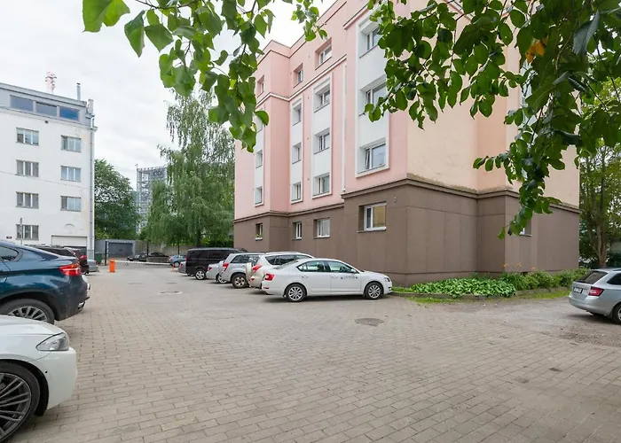 Cozy Stylish With Free Parking By Centralapartments *