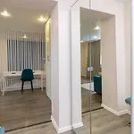 Apartmán Cozy Stylish With Free Parking By Centralapartments